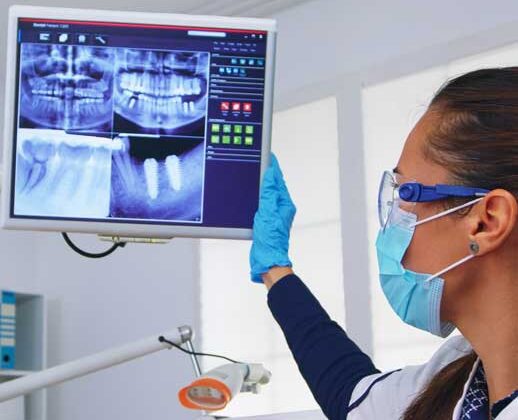 What Happens if a Dental Implant Breaks?